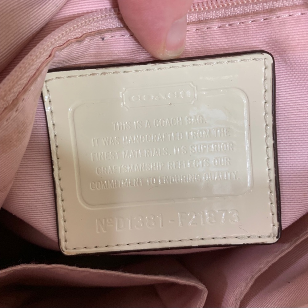 Coach Signature C Fabric Hobo - Picture 4 of 5